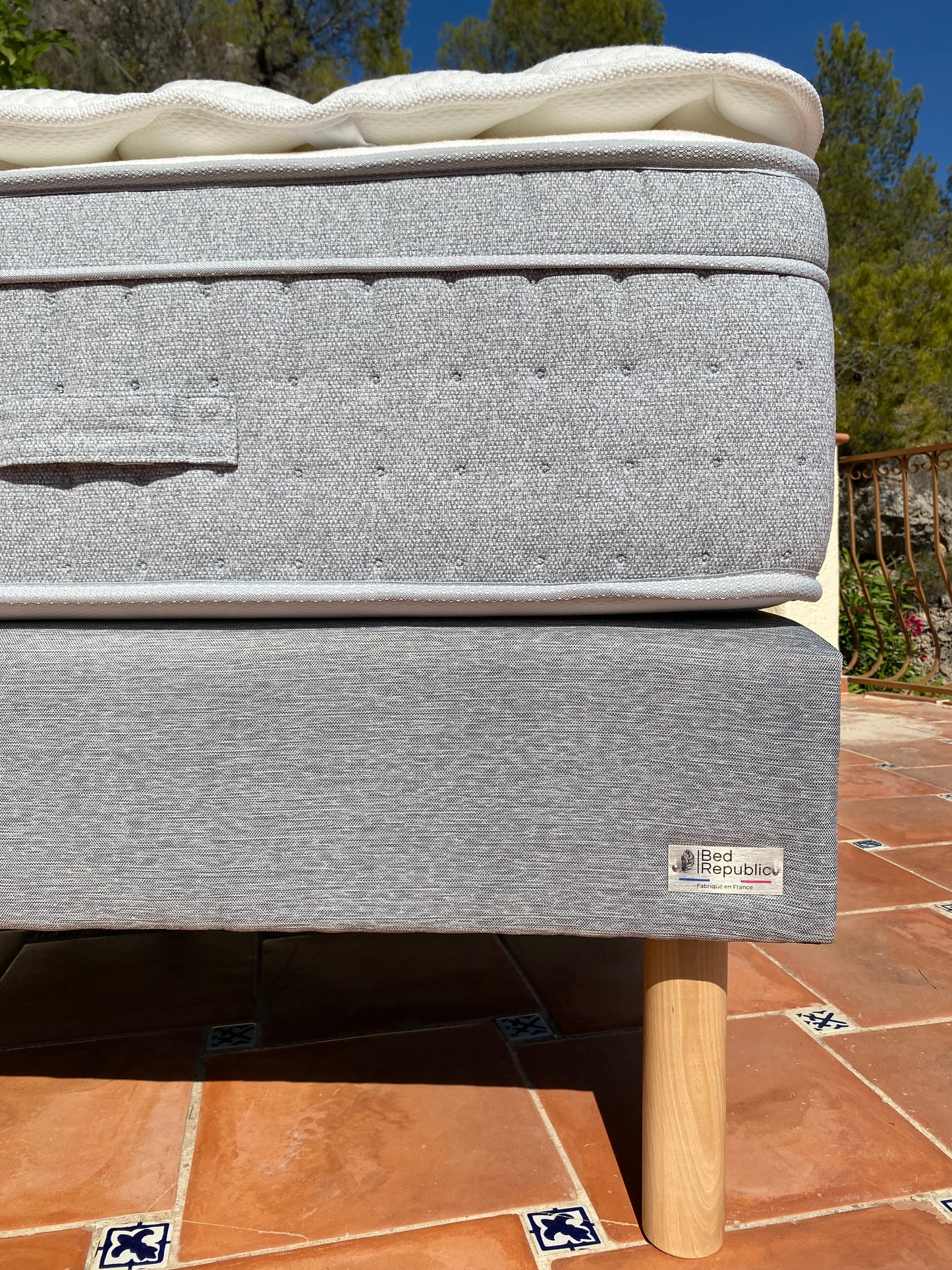 Thin and discreet mattress topper - MIRATOP 5 cm